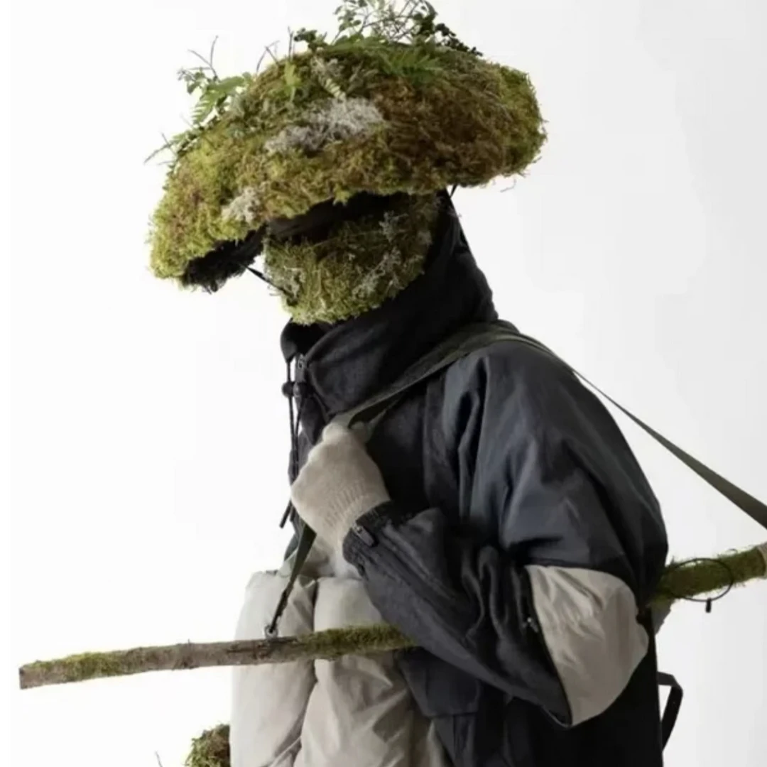 8801#葫芦格轻量化连帽可收纳羽绒服