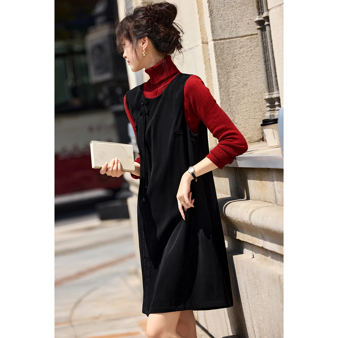 沫晗依美无袖气质连衣裙2024冬季新款国风小众设计感百搭连衣裙