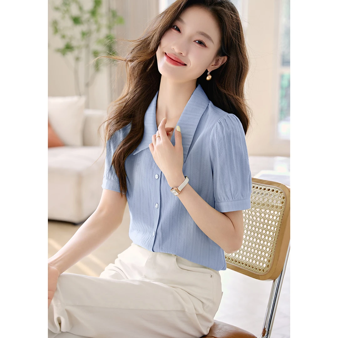 沫晗依美【花开半夏】2025夏季新款设计感文艺肌理感泡泡袖短袖衬衫
