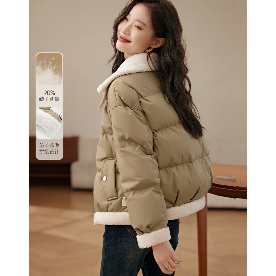 沫晗依美冬季时尚舒适立领直充羊羔毛拼接热力感羽绒服