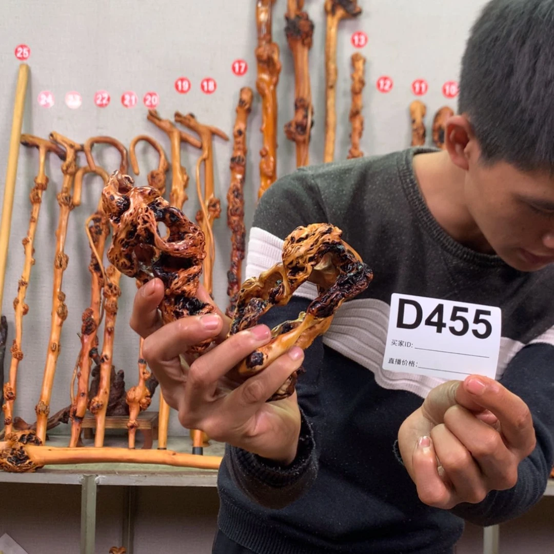 【闪购商品】黑果木，455，两支根雕马**海