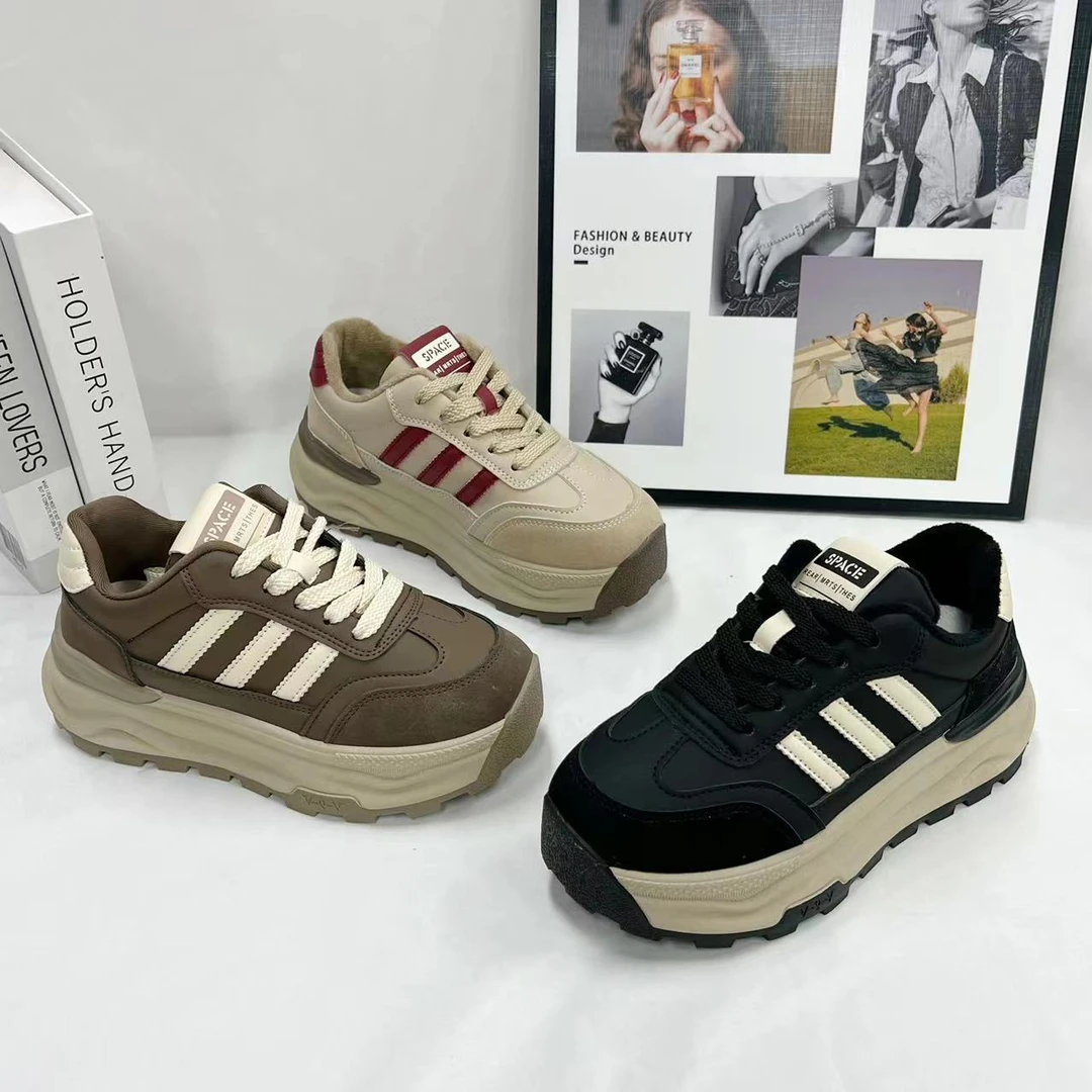 【布丁视频】厚底复古休闲鞋女2024新款百搭运动鞋圆头系带鞋881