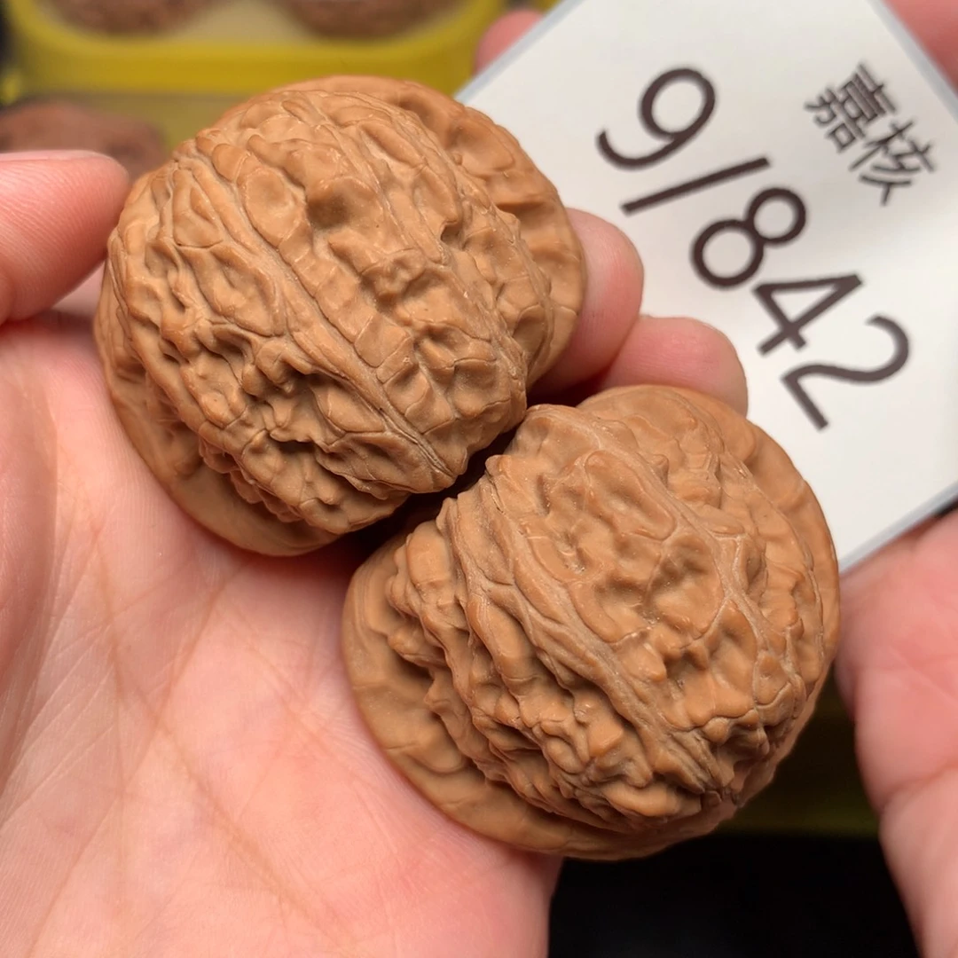 文玩核桃把件全球白41
