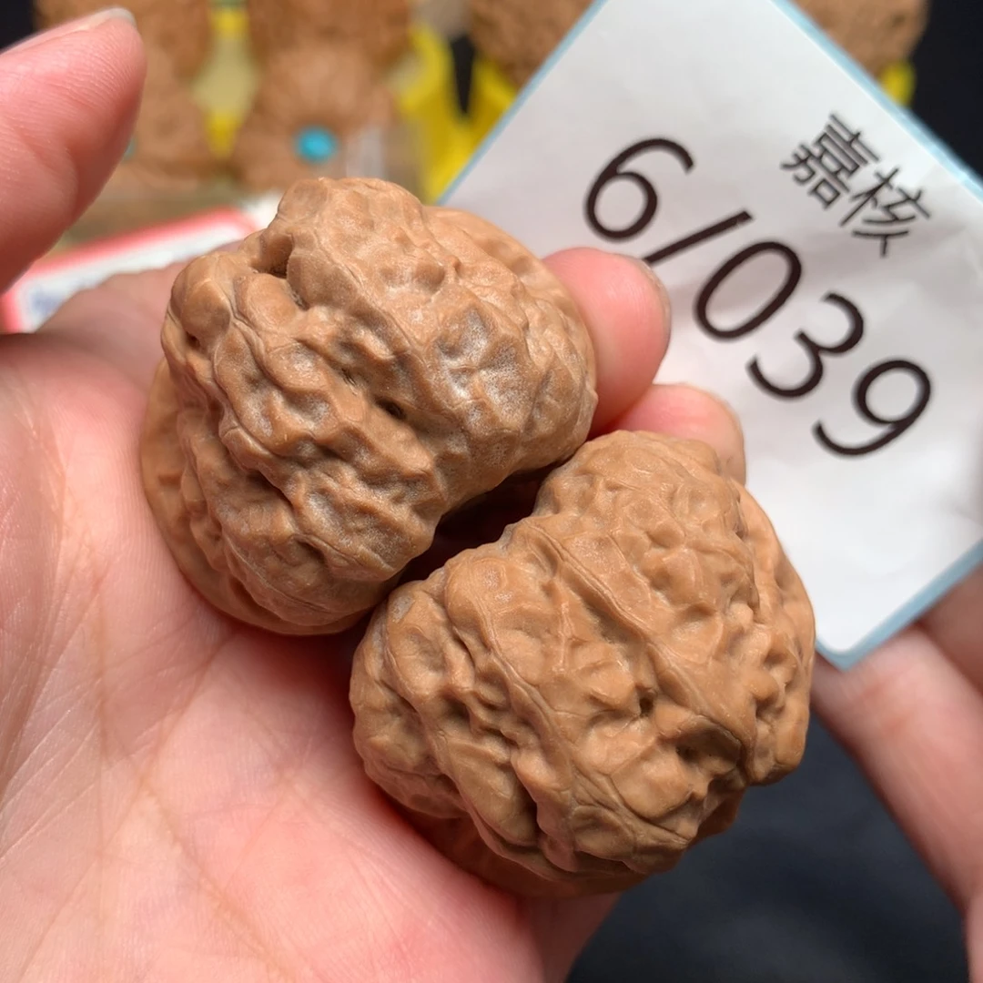 文玩核桃把件全品开背蛙39