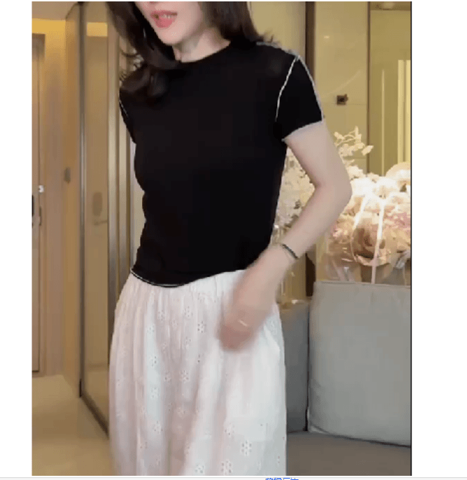 2024夏季新款时尚女装网红气质休闲减龄打底衫裤子洋气韩版雾