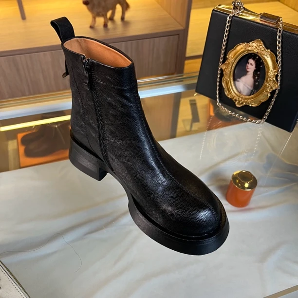 （哦哦现货）343-16羊皮4.5cm粗跟秋冬季新款中跟马丁靴女厚底