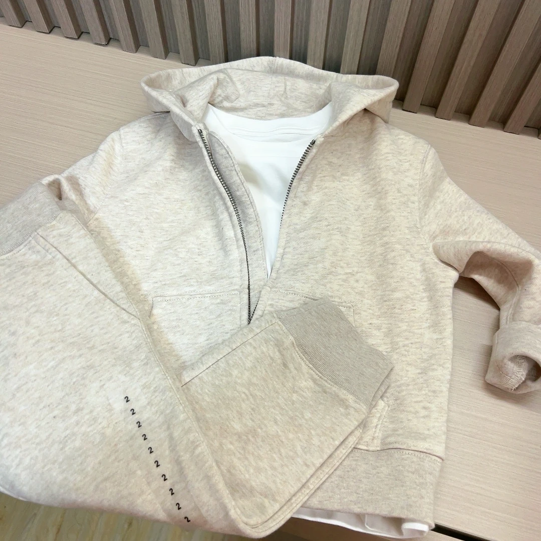经典款儿童男童女童休闲卫衣外套服装