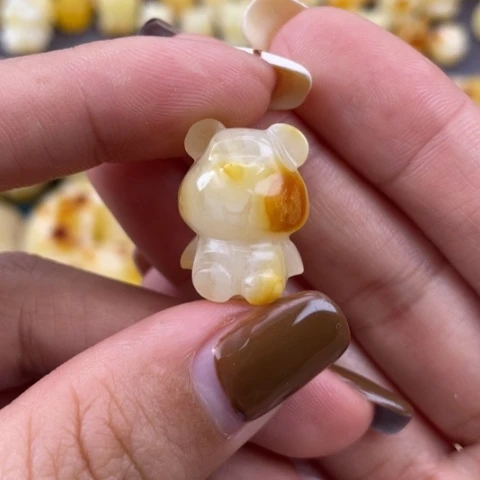 琥珀裸石未镶嵌蜜蜡