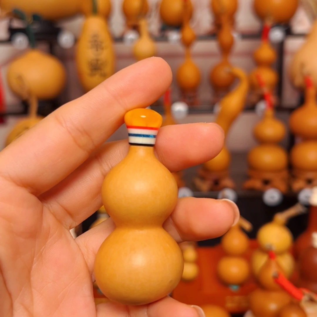 【闪购商品】天然葫芦一****?