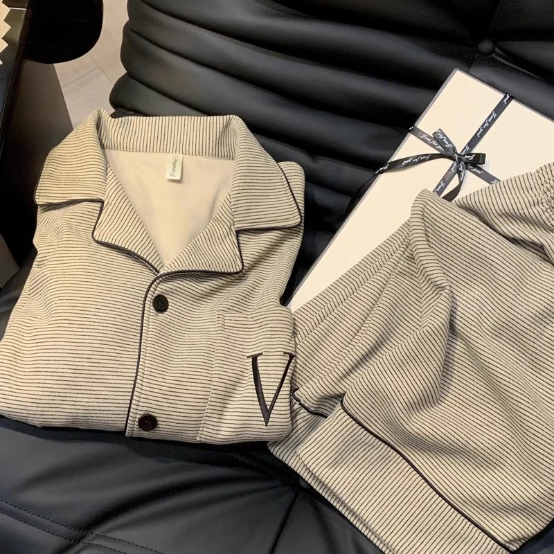 高级感送男友礼物海岛绒情侣睡衣2024新款秋冬季加绒保暖家居服女