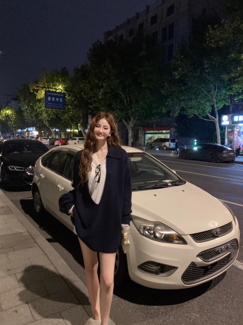 YANCC【西西里的故事】V领慵懒针织毛衣+蕾丝拼接长袖T