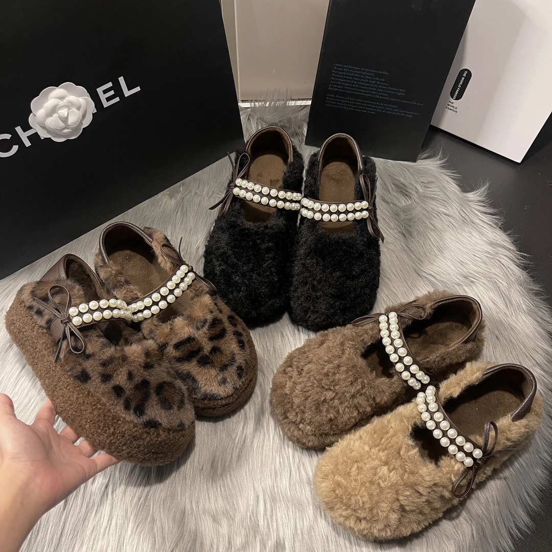 2025年秋冬新款珍珠时尚外穿休闲网红气质爆款全包厚底女拖鞋-5CM