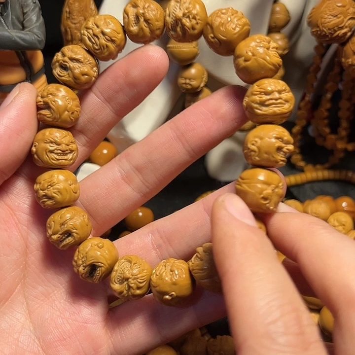 橄榄核核雕猴头精工恶僧