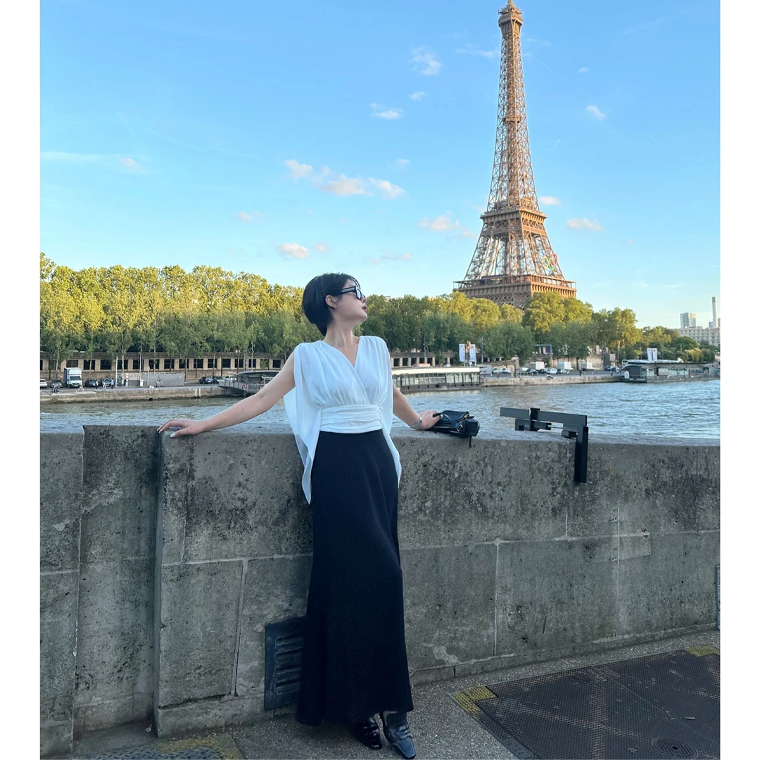 【塞纳河畔】袖子绝美 褶皱设计假两件立体裁剪造型感长款V领连衣裙