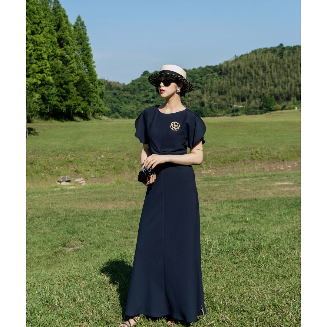 【山下艺术馆】法式老钱风优雅怀旧长款立裁山茶花显瘦长款连衣裙