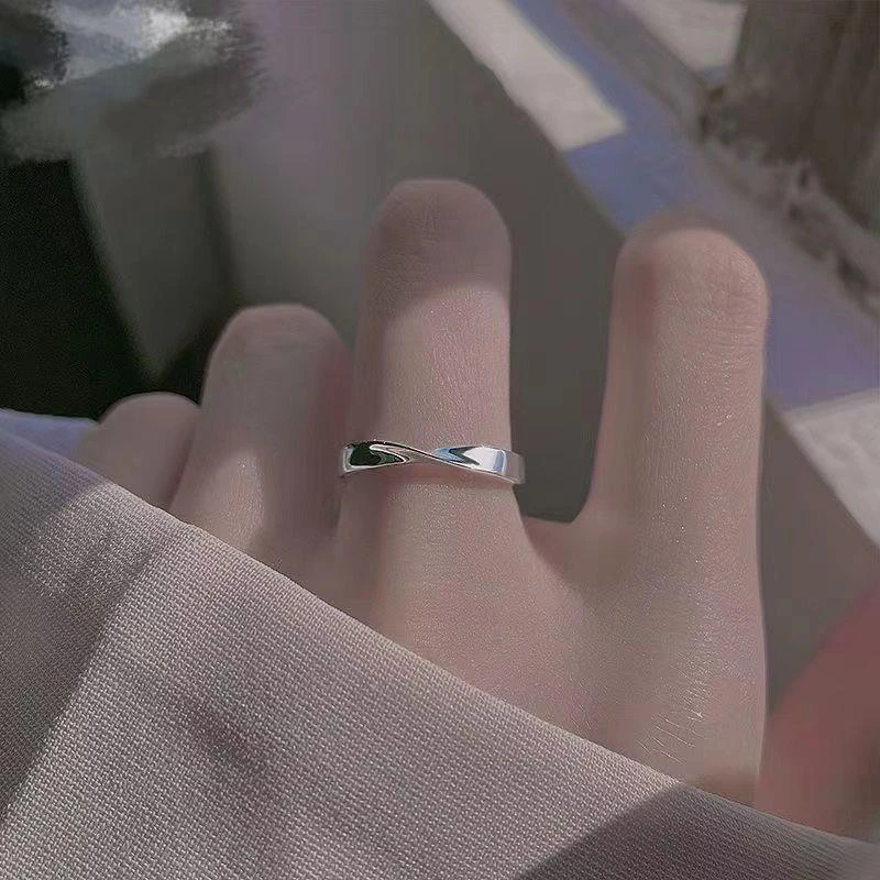 合金戒指 莫比乌斯素圈戒指女in小众高级高端轻奢不掉色可水洗永