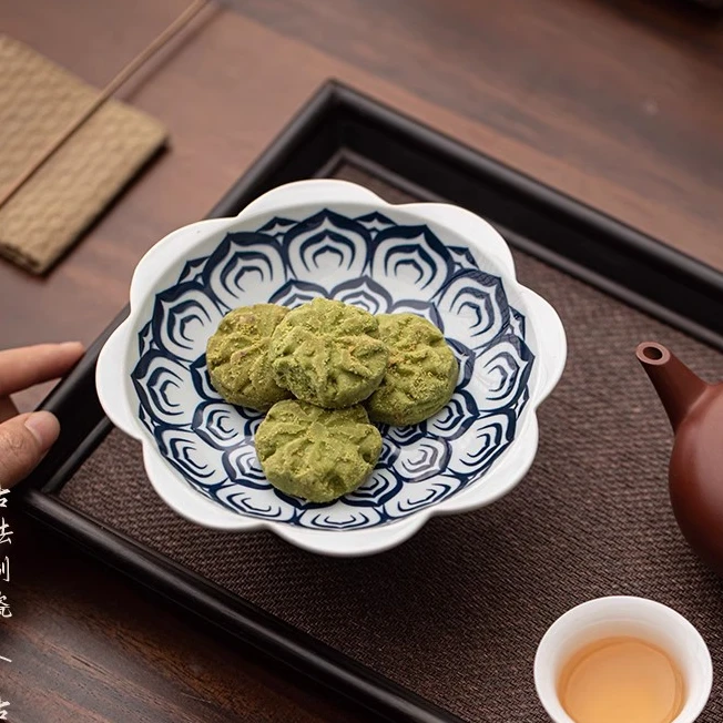 中式青花高脚茶点盘中式糕点盘水果盘精致家用陶瓷果盘茶托果碟