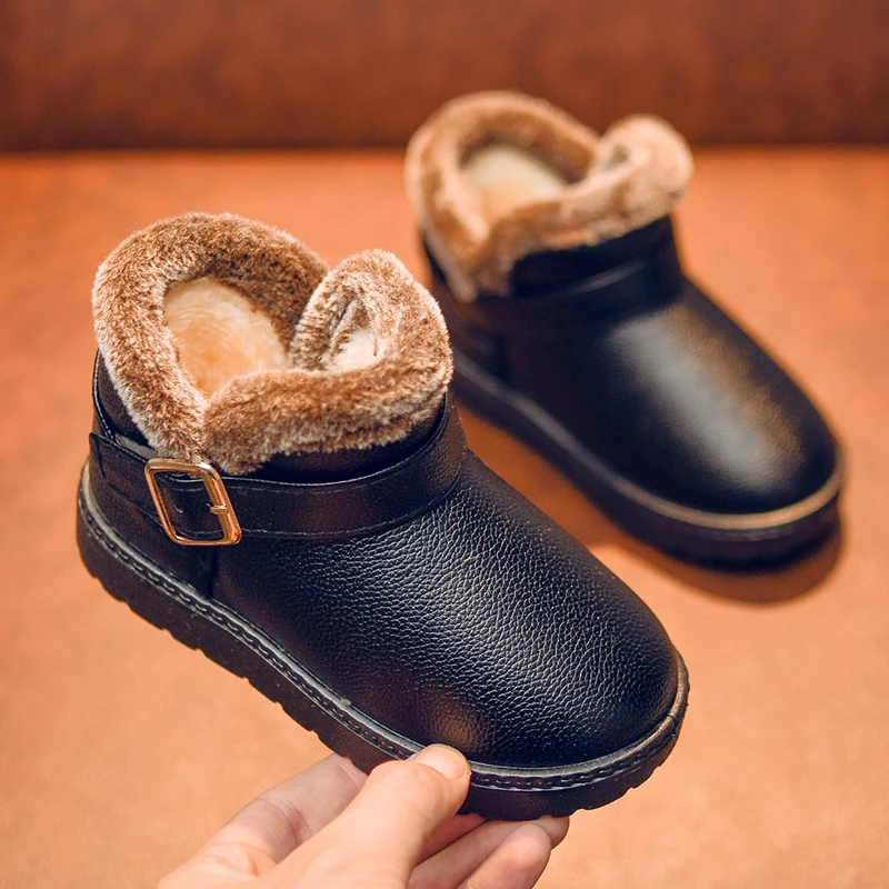 儿童雪地靴冬季新款加绒加厚女童短靴男童大棉鞋防滑小宝宝棉靴子
