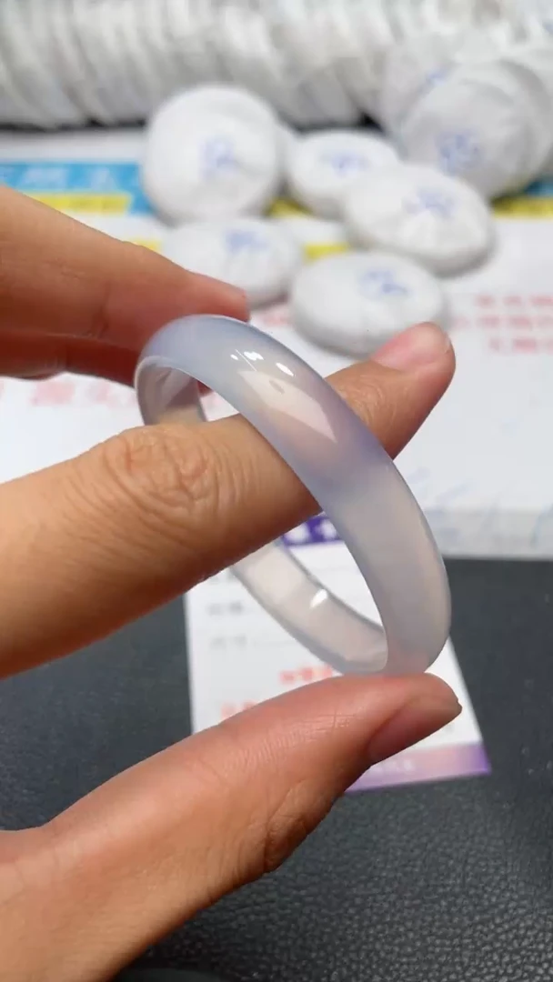 【闪购商品】玛瑙/玉髓手镯未镶嵌56++57ZZ