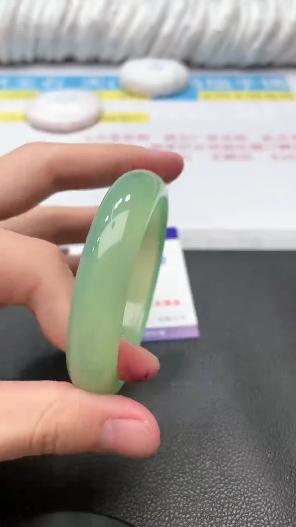 【闪购商品】玛瑙/玉髓手镯未镶嵌60++61
