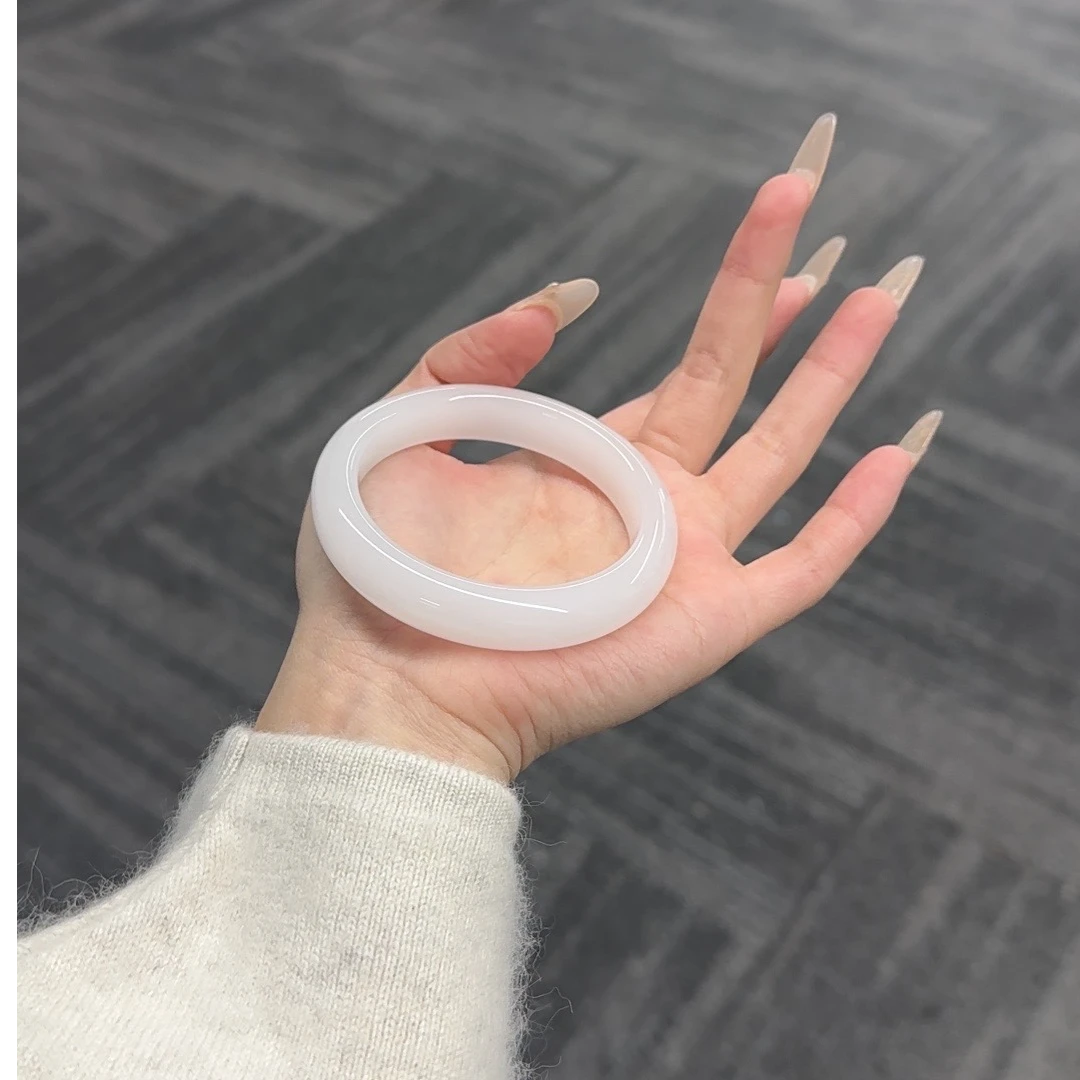 新疆天山翠玉石手镯女款白月光玉镯冰透白色美人镯精美送女友