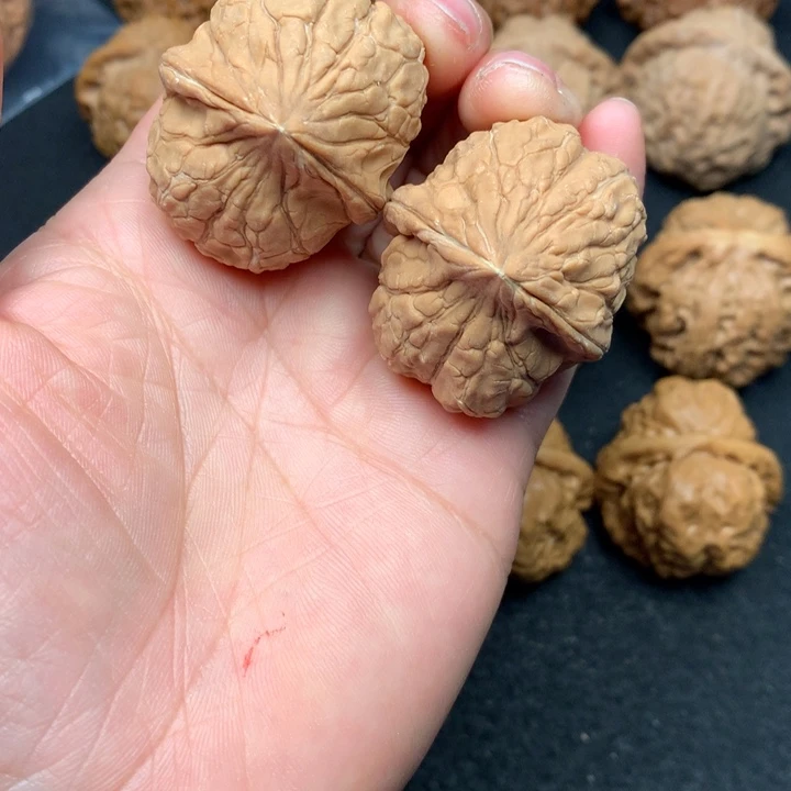 文玩核桃吊坠抠**汉文玩核桃