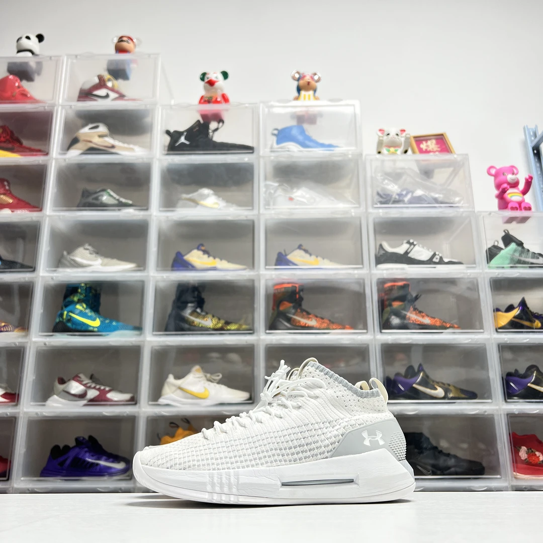 43码 安德玛 Heat Seeker 白色 95新 公价1689 运动鞋 中古潮鞋