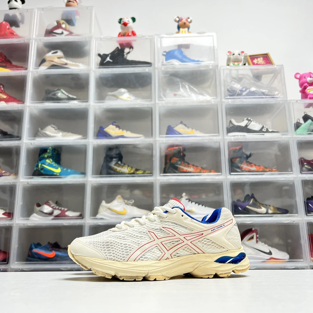40.5码 Asics 亚瑟士 Gel-Flux4 米色 95新 跑步鞋中古潮鞋休闲鞋
