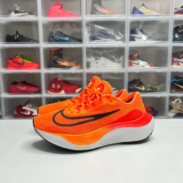 44码 耐克 zoom Fly5 飞马 橙黑 95新 公价1299 跑步鞋 运动鞋