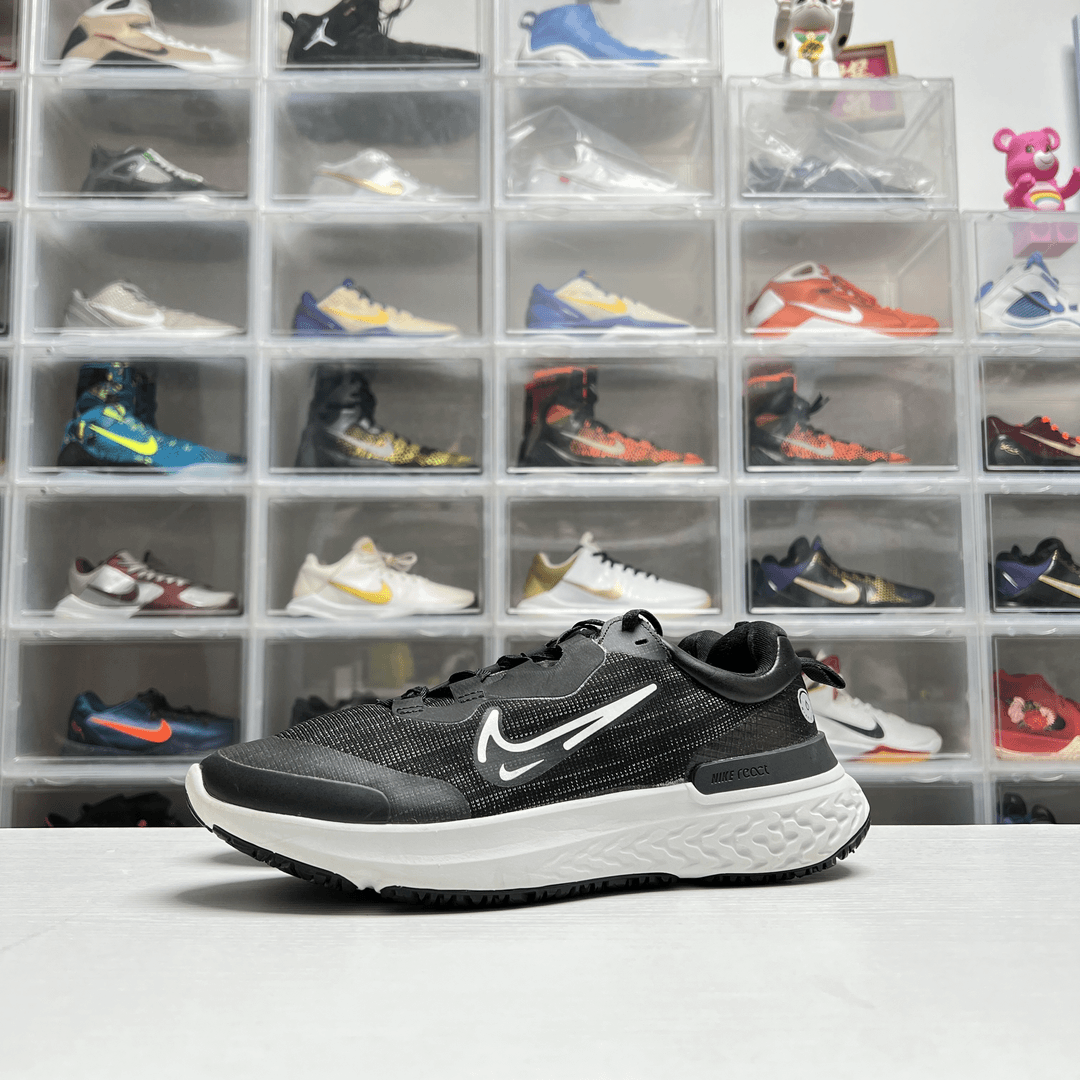 44码 耐克 React Miler 2 黑白 95新 公价799 跑步鞋 休闲鞋