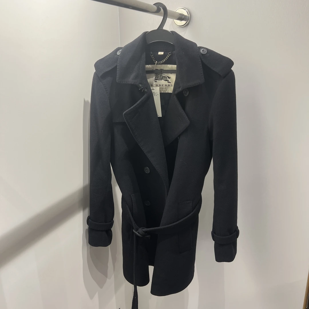 Burberry博柏利 wjn07 99新 46码 纯色中长款风衣外套 公价1.3w