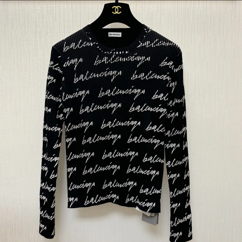 Balenciaga/巴黎世家 md30 全新未使用 满印针织卫衣 m码公价1.2w
