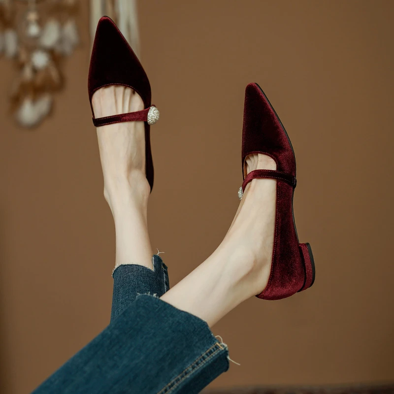 跟高2cm/复古粗跟单鞋女低跟尖头鞋玛丽珍