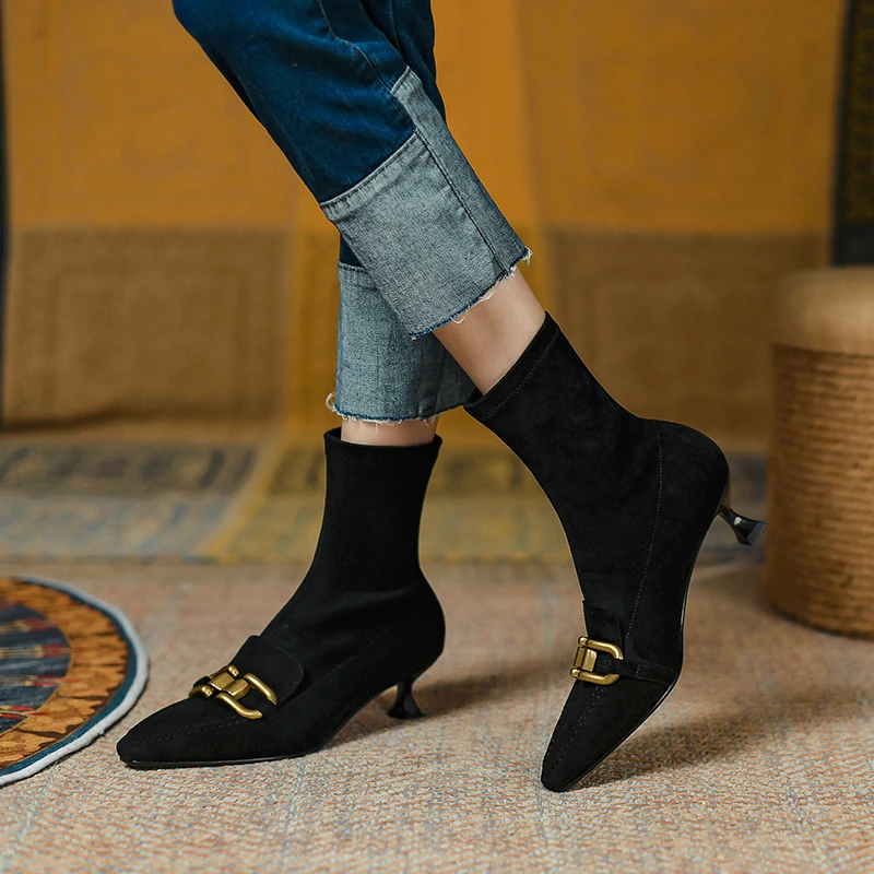 跟高5cm/复古风~秋冬新款高跟短靴女弹力靴袜靴中跟尖头靴子
