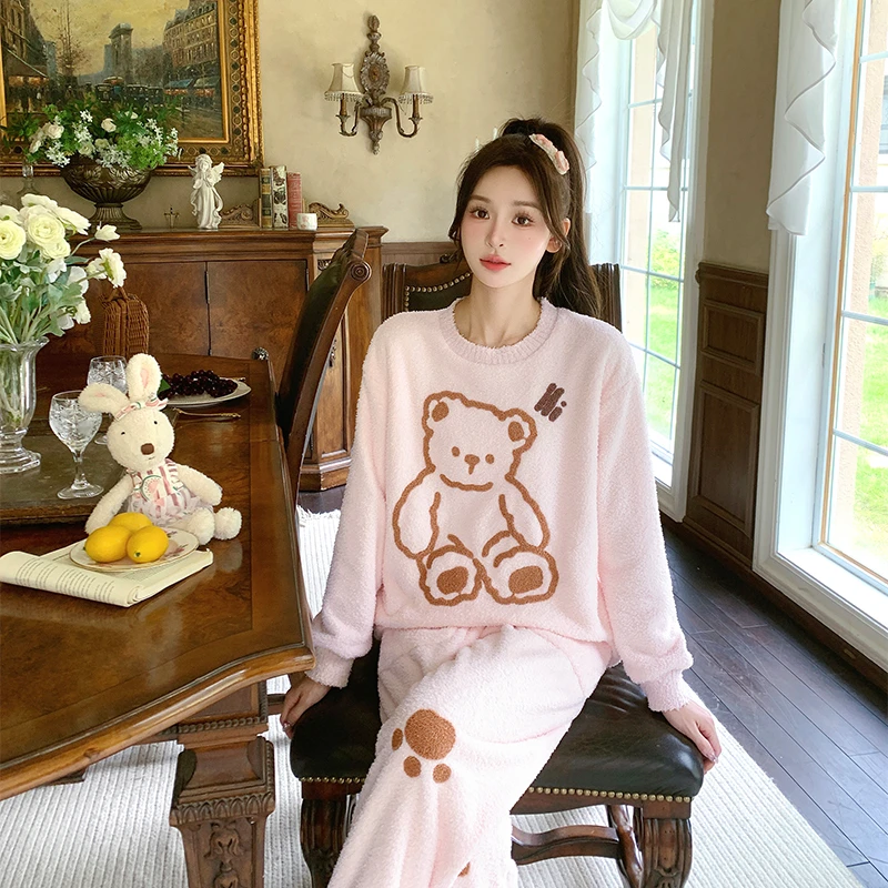 睡衣女款秋冬圆领线条小熊半边绒毛巾绣保暖家居服长袖出门款套装