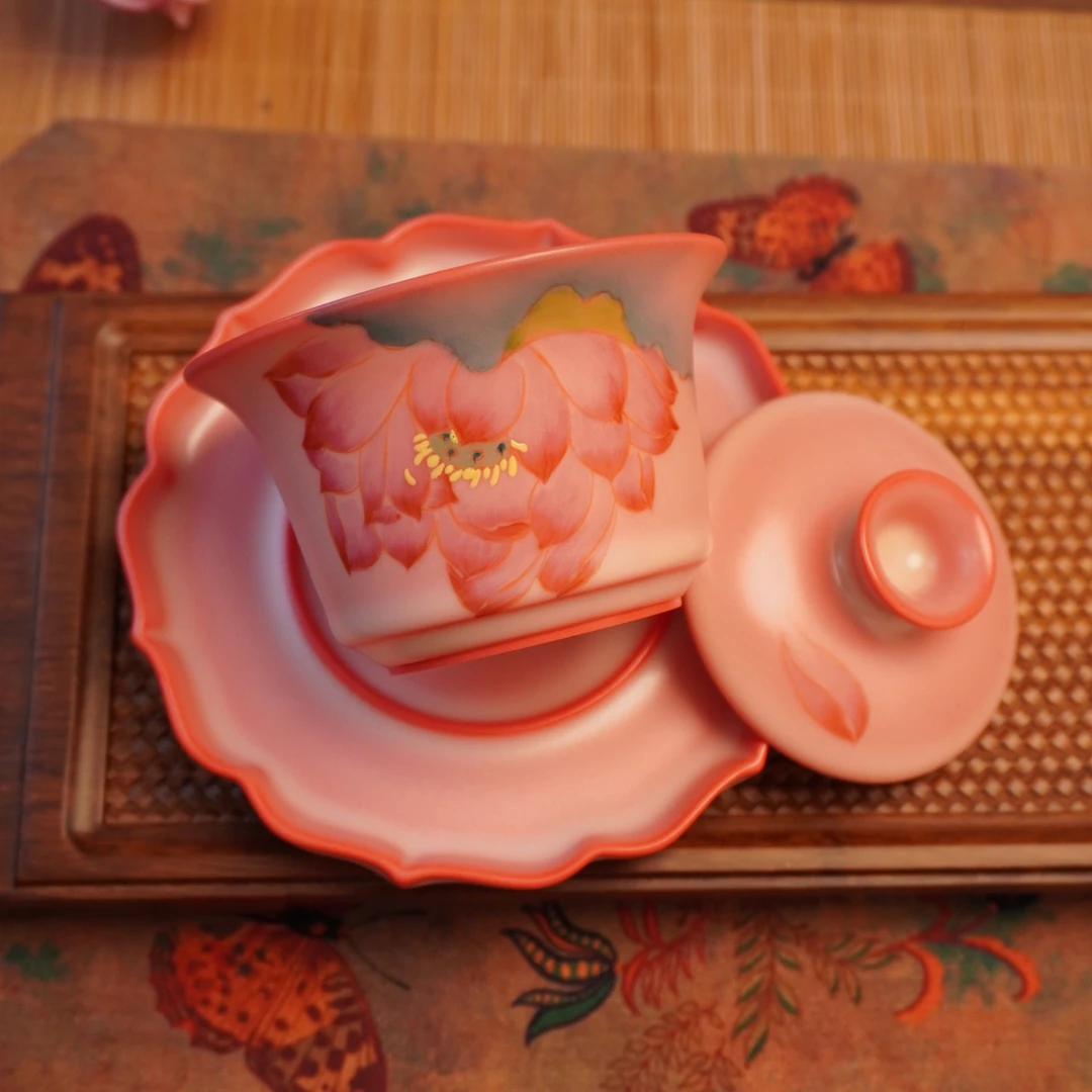 【粉黛佳人·荷花·三才盖碗】李辉熠大师手作粉汝猪油冻手绘盖碗