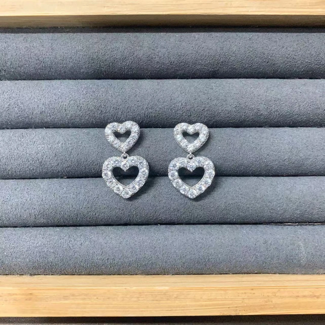 铜合金合成锆石耳饰 3419时尚轻奢小众爱心款耳饰