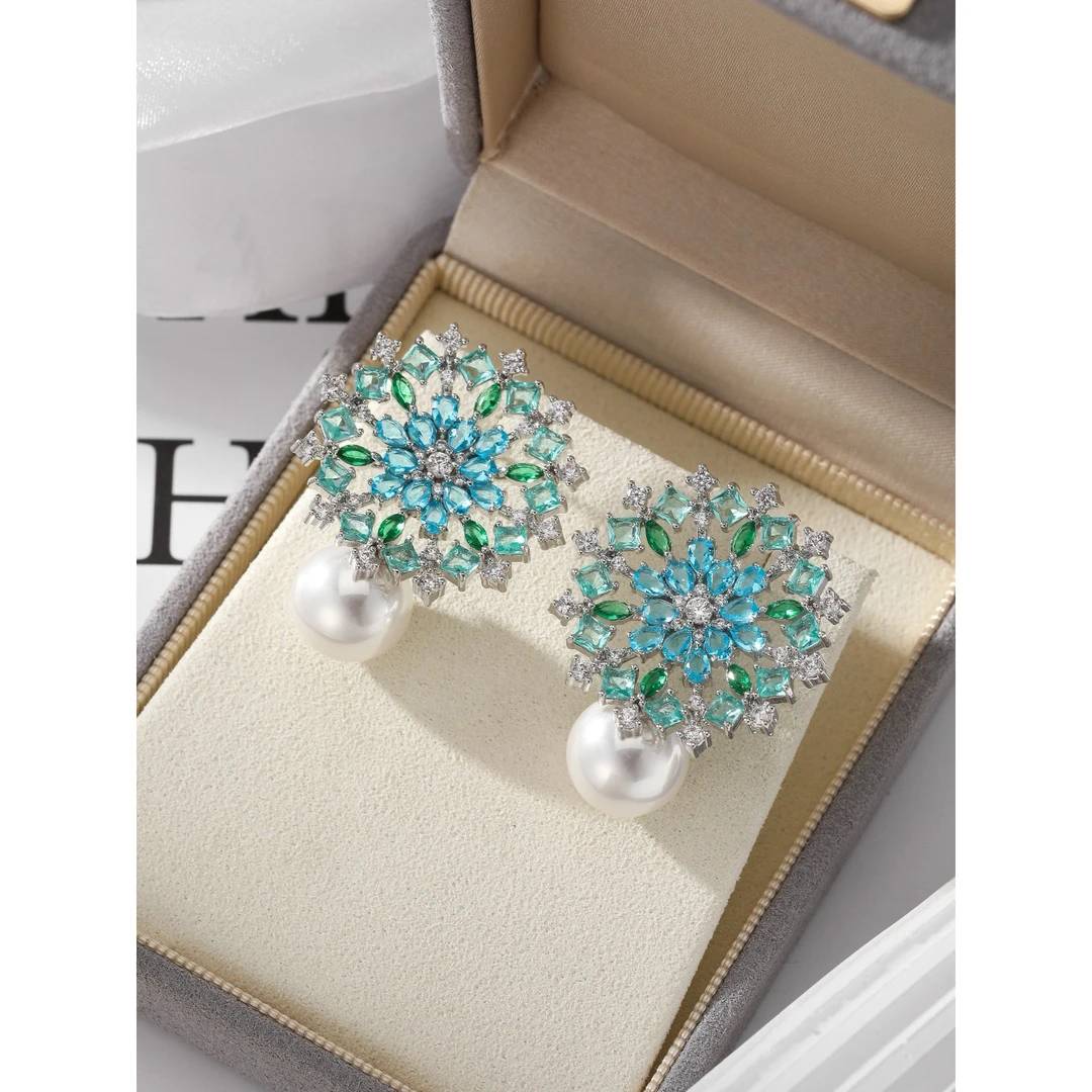 合金合成锆石耳饰 3051个性花朵镶钻时尚百搭气质轻奢耳饰