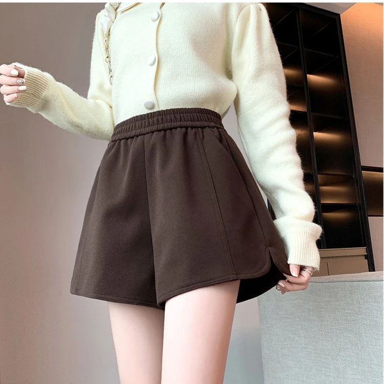 毛呢短裤2025小个子秋冬新款时尚休闲显瘦a字阔腿高腰靴打底裤