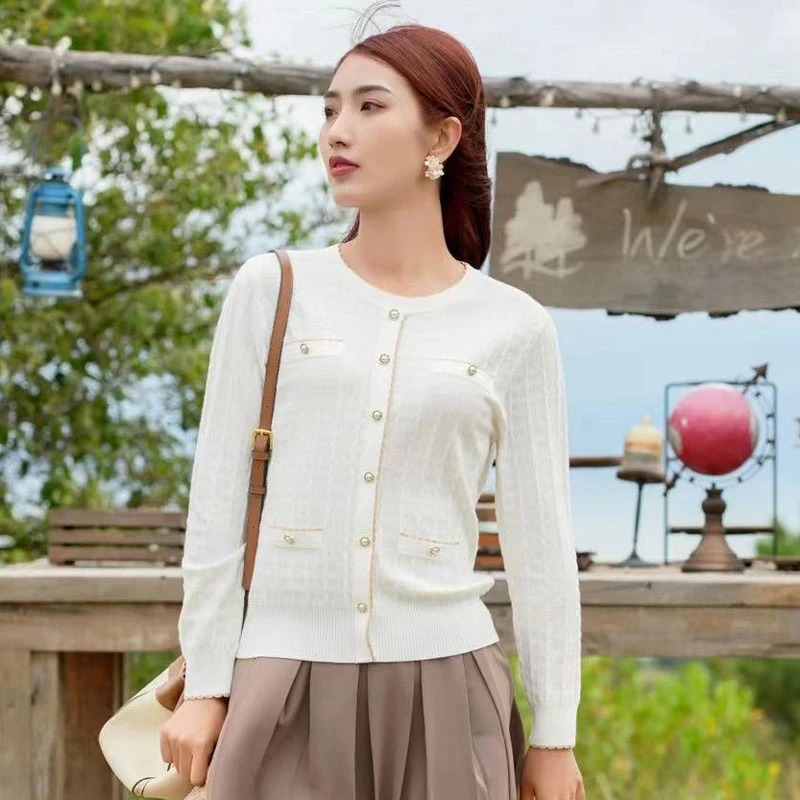 品牌天丝2025春装新品莱赛尔天丝针织衫女圆领小香风毛衫长袖上衣