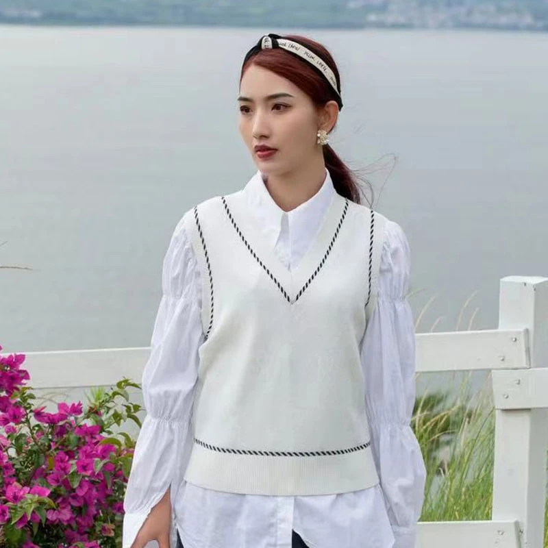 宝迪莱丝春装新品2025赛尔天丝针织衫女无袖V领马甲背心女士上衣