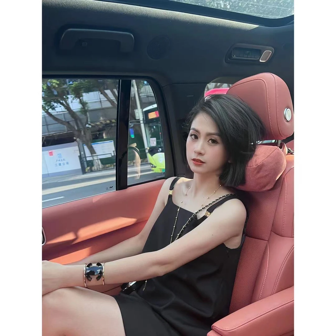 NANAKIKI【法式简约】春夏显瘦气质时尚休闲网红修身宽松连衣裙6003