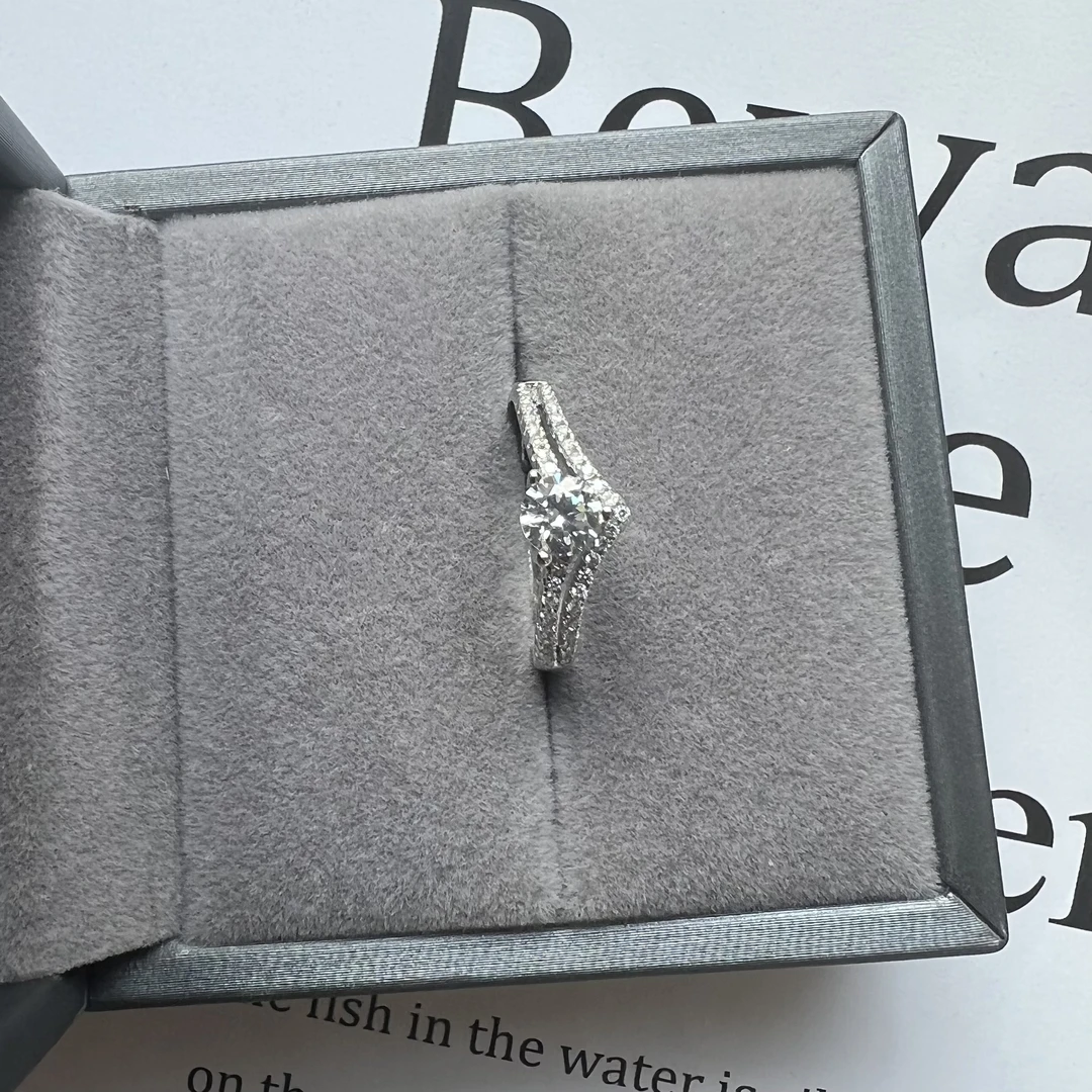 通源戒指 1ct【美不将就】流光溢彩戒指LB255