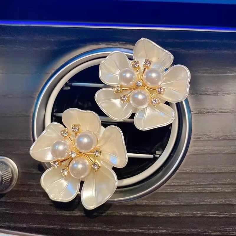 新款高档五瓣花香薰夹空调出风口精致五瓣花汽车内饰香味