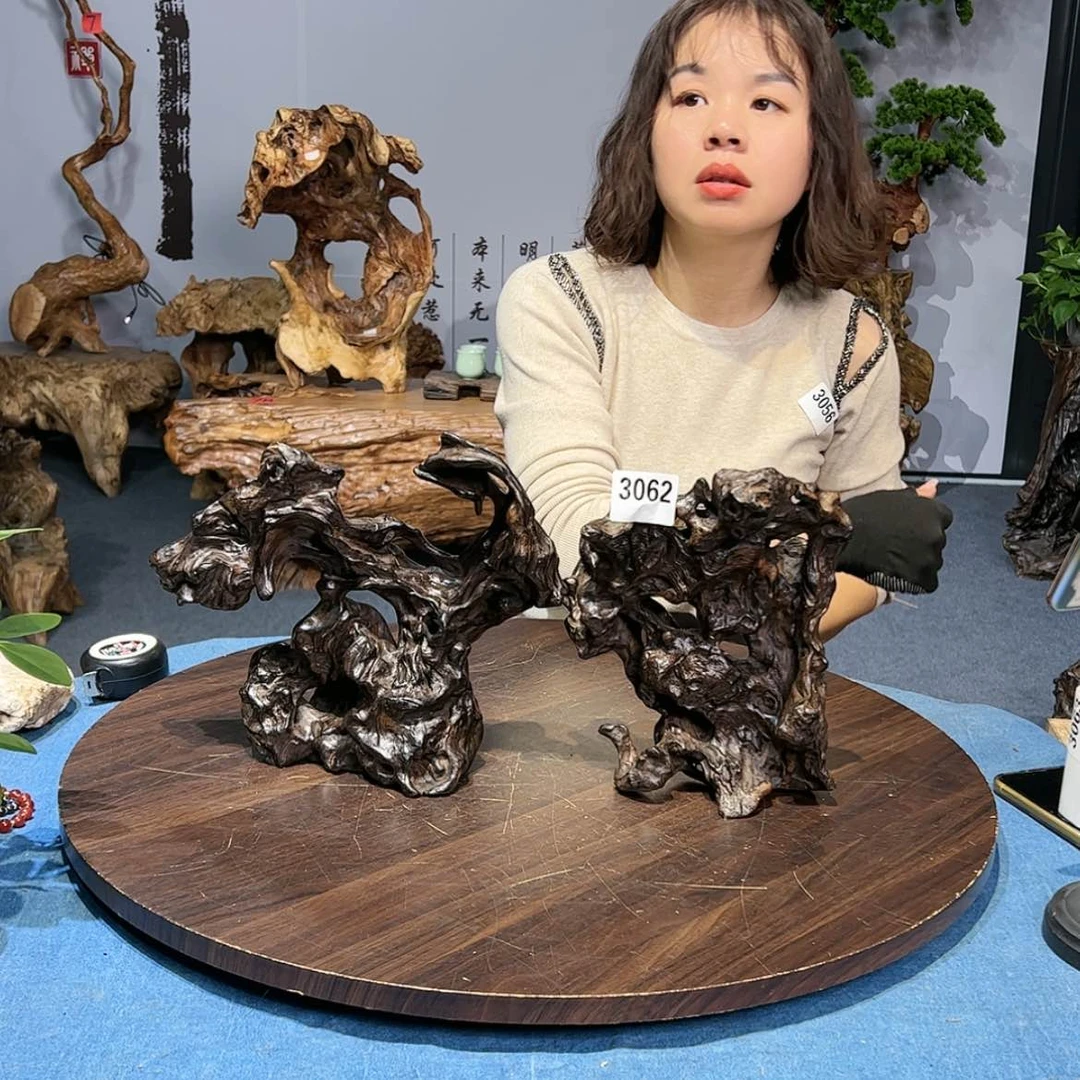 【闪购商品】无根雕聚*堂3062
