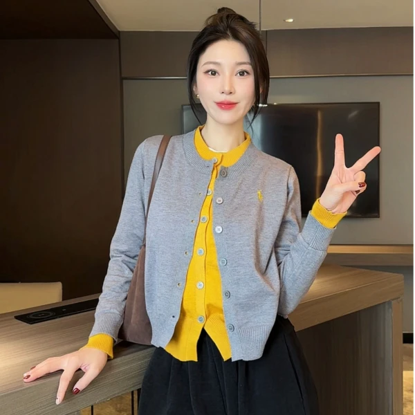 假两件圆领针织开衫女春秋季设计学院风小个子外搭长袖上衣G5-63