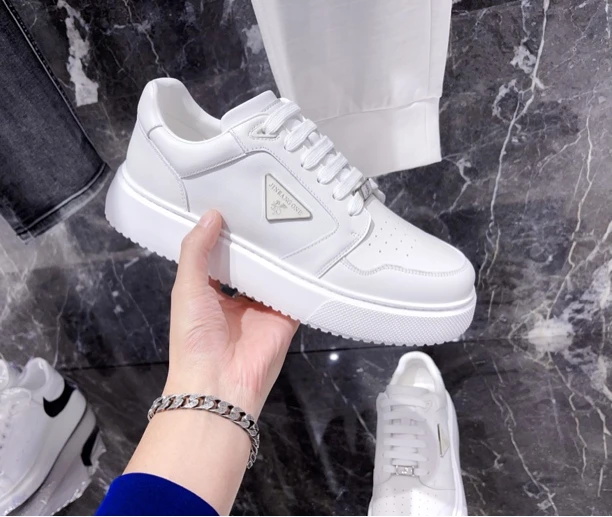 2024BR新款男士休闲鞋 特价专拍