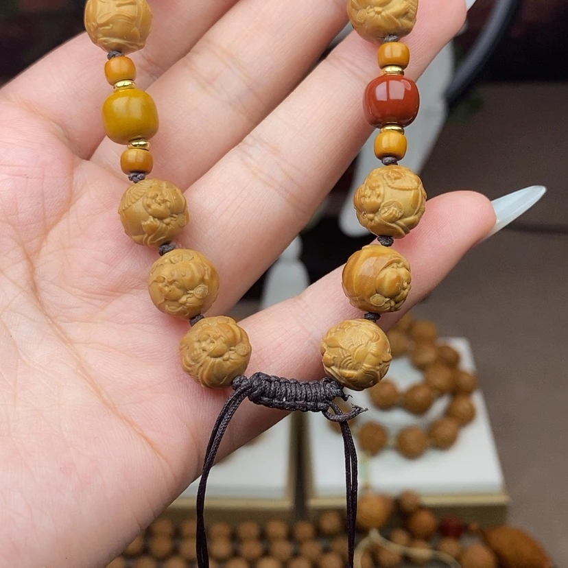 【闪购商品】猴头核雕清*人横财