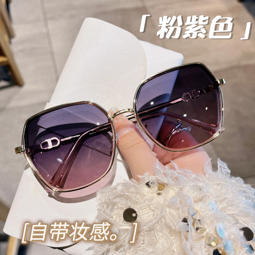 防紫外线自带妆容粉紫色太阳眼镜闪粉女士墨镜网红街拍时尚百搭