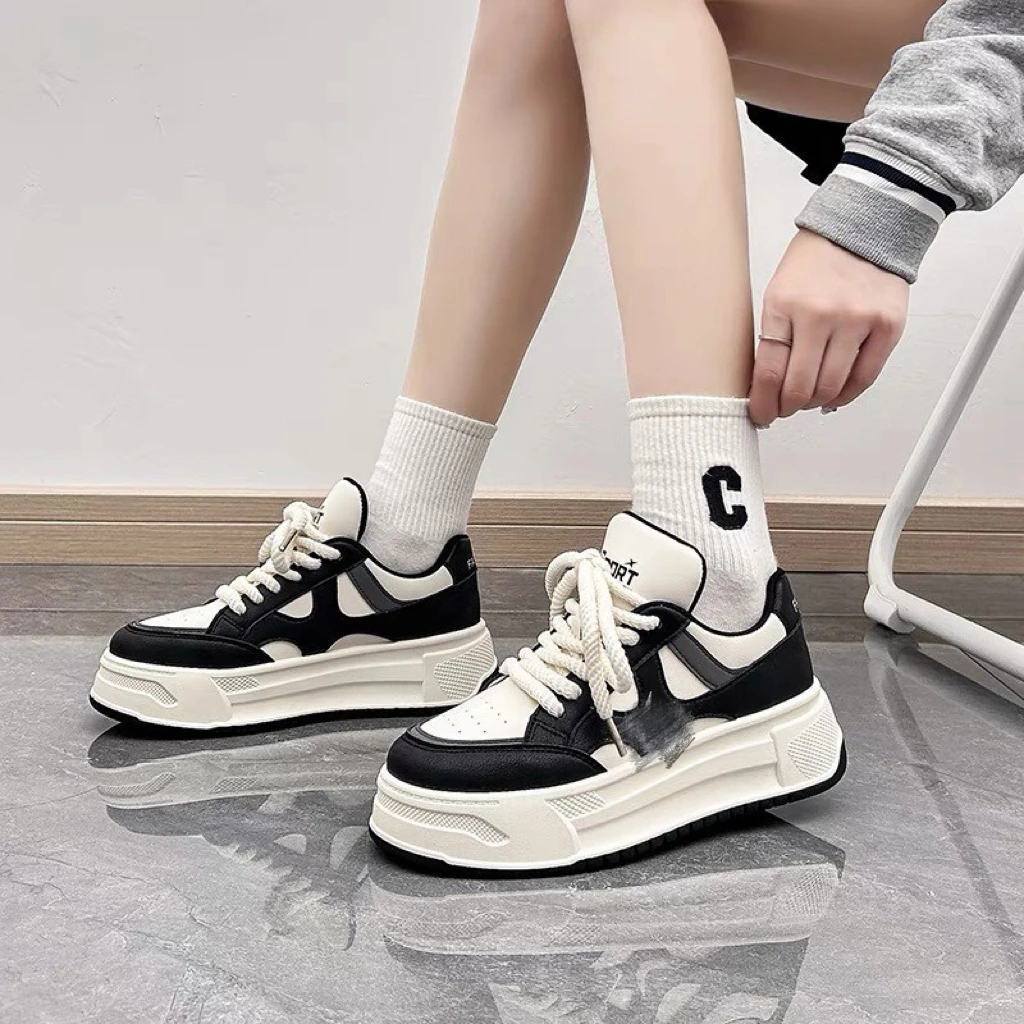 时尚小众潮流ins韩版厚底百搭学生休闲小白鞋